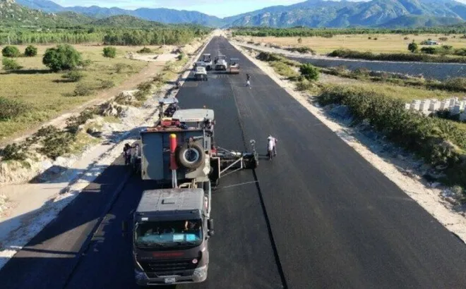 Bộ GTVT phản bác thông tin lùi thời gian đưa vào khai thác dự án cao tốc Vĩnh Hảo – Phan Thiết