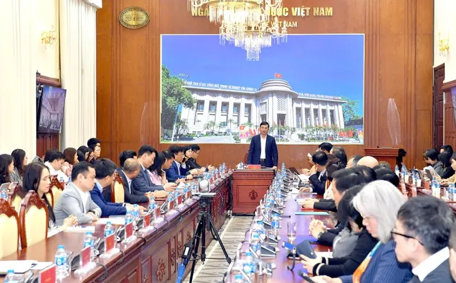 NHNN chỉ đạo hệ thống duy trì lãi suất ổn định hỗ trợ DN người dân