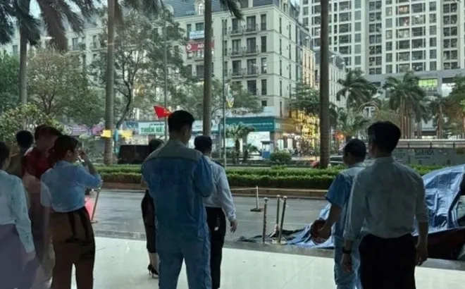 Nam sinh lớp 7 tử vong do rơi từ tầng cao chung cư ở Hà Nội, chưa rõ vị trí rơi