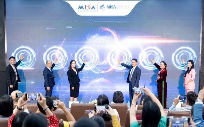 Xóa bỏ thuế khoán, chuyển sang kê khai: Ngành Thuế 'cầm tay chỉ việc', hỗ trợ hộ kinh doanh tối đa