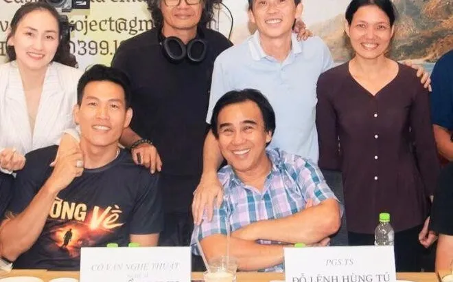 Cuộc sống của 3 NSƯT tên Linh: Người lấy vợ doanh nhân 2 bằng đại học, ngươi là quay phim giỏi nhất Việt Nam