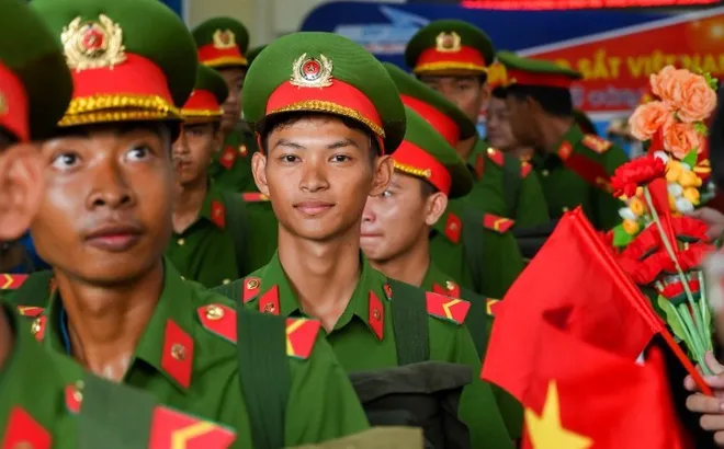 Đoàn cán bộ, chiến sĩ Công an từ Thành phố Hồ Chí Minh ra Hà Nội tập luyện diễu binh 2/9: Những hình ảnh rạng rỡ, tự hào