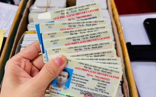 Từ nay: 2 trường hợp bị từ chối cấp lại giấy phép lái xe, cố chấp gửi hồ sơ cũng bị trả về