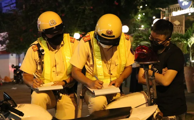 Từ nay đến cuối năm 2025: 1 lỗi vi phạm rất nhiều người hay mắc phải sẽ bị phạt tiền đến 40 triệu đồng, ai cũng cần nắm rõ