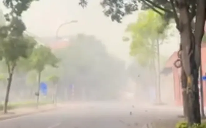 Clip: "Đang chill thì gặp yêu quái", video quay cảnh trời "giở mặt" trong vài giây khiến hàng triệu người ngã ngửa