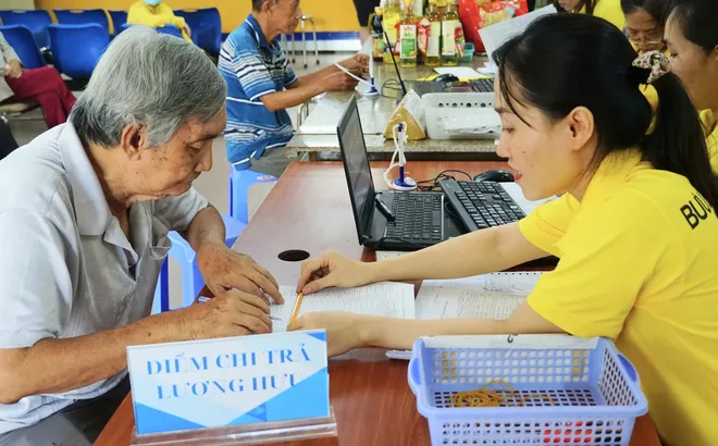 TP Hà Nội sẽ chi trả gộp lương hưu, trợ cấp BHXH của tháng 2 và 3 trước Tết Nguyên đán