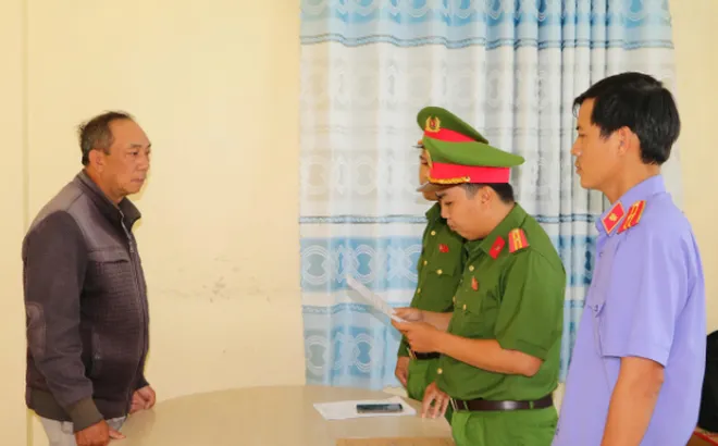 Lê Văn Chuồng bị khởi tố