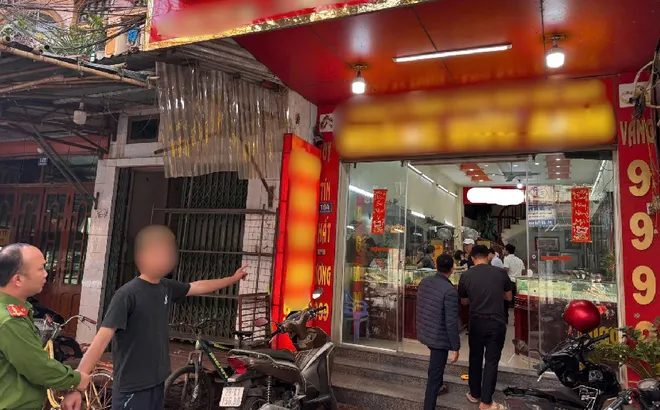 Vào tiệm vàng ở Hưng Yên “diễn” như khách, nam thanh niên cướp nhẫn rồi tháo chạy: Cái kết sau hơn 60 phút