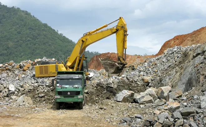 Khoáng sản Dương Hiếu (DHM) "trúng đậm", 2 thành viên HĐQT xin từ nhiệm