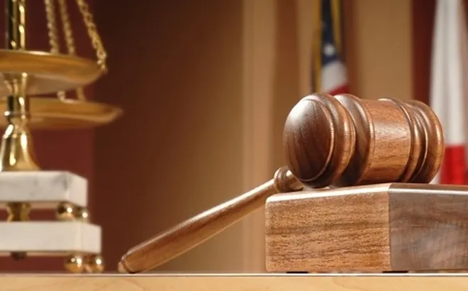 Các hành vi thông thầu, chuyển nhượng thầu bị nghiêm cấm