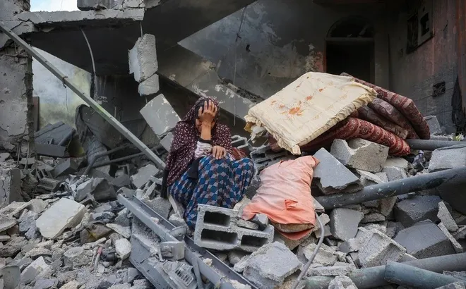 Israel tái không kích Gaza khiến hơn 400 người thiệt mạng: "Đàm phán sẽ chỉ diễn ra dưới làn đạn"