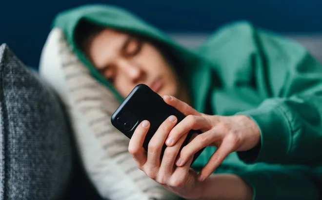 Dùng AI tạo ảnh khỏa thân giả của bạn học: Hình thức bắt nạt mới hay sự "trượt dốc" đạo đức thời công nghệ?