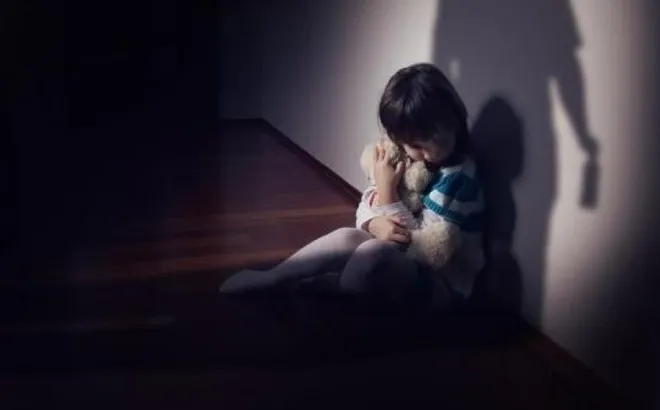 Tò mò mua nội dung ấu dâm trên mạng, cựu đô vật WWE đối mặt với án phạt nặng