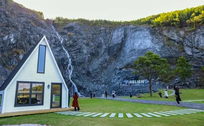 Giới trẻ rủ nhau "bỏ phố về quê" mở quán cà phê: Mơ sống chậm hay canh bạc liều lĩnh?