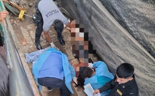 Camera ghi lại cảnh cô gái 21 tuổi đuổi theo ôm người yêu sau cãi vã rồi bất ngờ rơi từ tầng 2 xuống đất, kết cục khiến ai cũng bàng hoàng