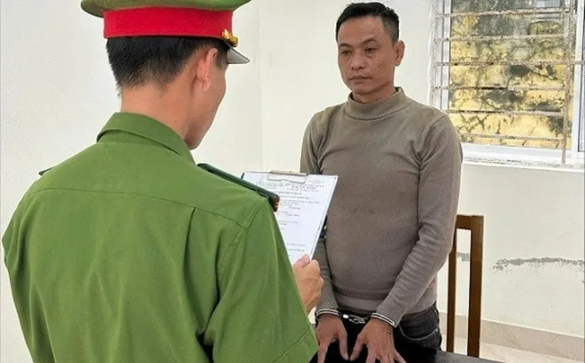 Dùng ảnh nhạy cảm tống tiền tình cũ, Đỗ Chát bị khởi tố