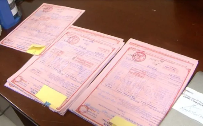 Mua bán trái phép hoá đơn, thu lợi bất chính hàng trăm triệu đồng, Vũ Văn Huy bị khởi tố