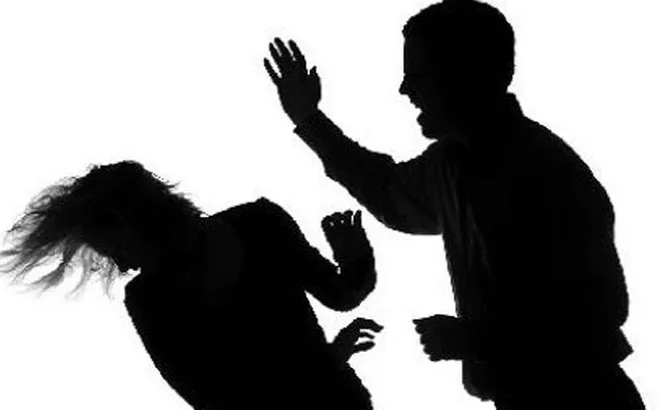 Không đưa tiền trả nợ cờ bạc, cụ bà 90 tuổi ở Đài Loan (TQ) bị chính cháu trai hành hung đến nhập viện