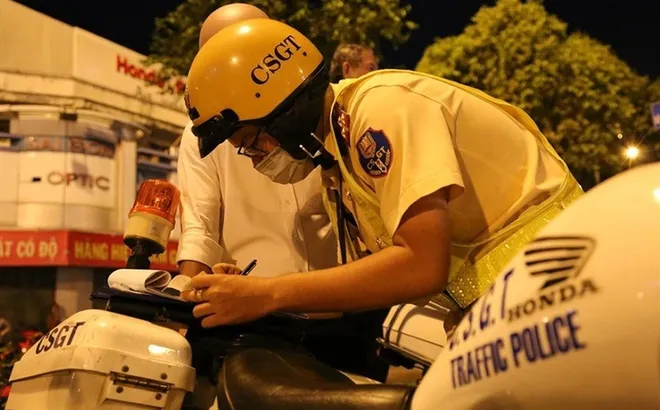 Lưu ý: Lỗi vi phạm này nhiều người hay mắc phải, có thể bị phạt 1 triệu đồng