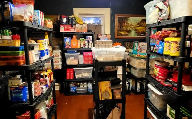 Khi thế giới ngày càng bất ổn, nhiều người Mỹ chọn cách tích trữ mọi thứ để sẵn sàng cho tình huống khẩn cấp