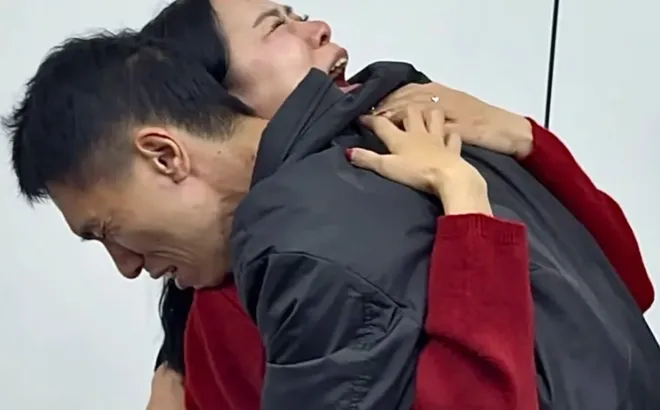 Chỉ vì một ổ bánh mì năm xưa, người chị mang nỗi day dứt suốt 33 năm và cái kết khiến ai cũng bật khóc