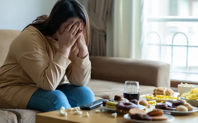 Chuyên gia cảnh báo: Ăn dưa chuột trong tội lỗi còn gây béo hơn ăn pizza trong hạnh phúc