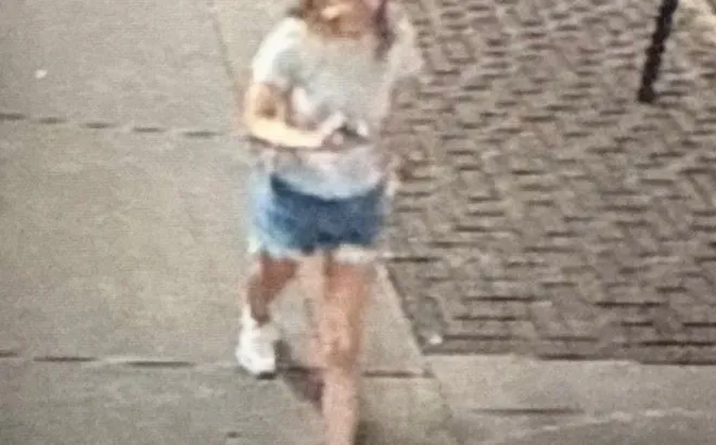 Nữ sinh viên mất tích bí ẩn sau khi rời quán bar: Camera tiết lộ hình ảnh cuối của nạn nhân