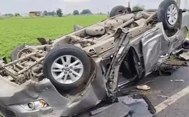 Clip: Hiện trường vụ xe ô tô gặp tai nạn kinh hoàng, 3 sinh viên đại học thiệt mạng