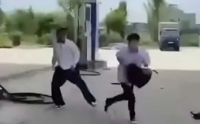 Vụ nam sinh lớp 12 bị học sinh lớp 11 đâm tử vong ở Thanh Hóa: Tiết lộ thêm những thông tin xót xa, hé lộ nguyên nhân ban đầu