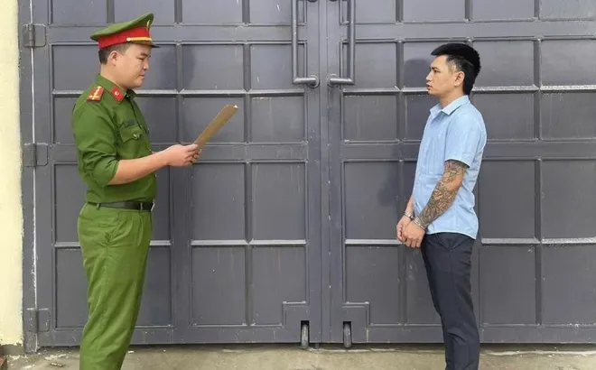 Khởi tố Hoàng Đình Đạt