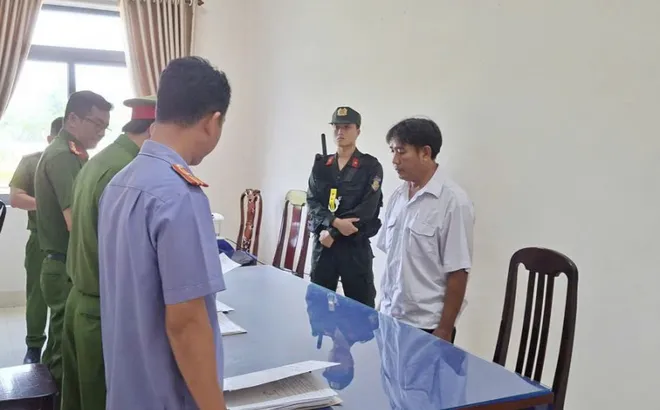 Để thịt lợn bệnh tuồn ra thị trường, 3 cán bộ thú y ở Cần Thơ bị khởi tố