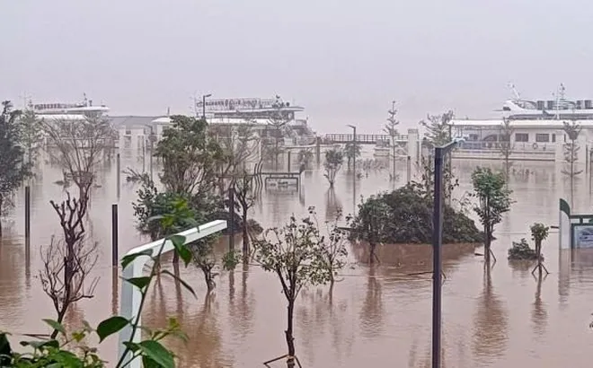 Mưa lũ kỷ lục "trăm năm có một", gây thiệt hại hơn 500 tỷ ở Trung Quốc